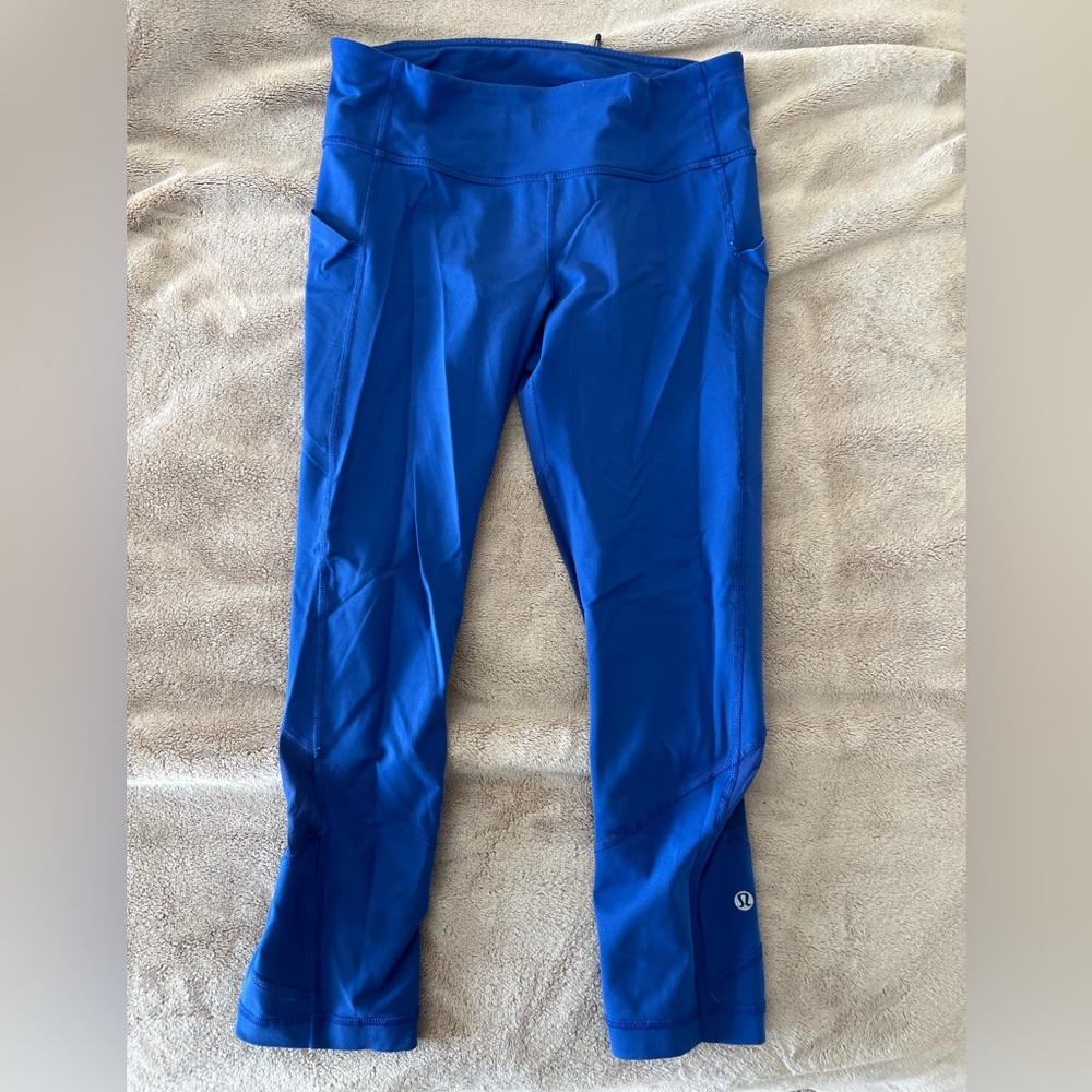 lululemon athletica Cobalt Blue Cropped Leggings